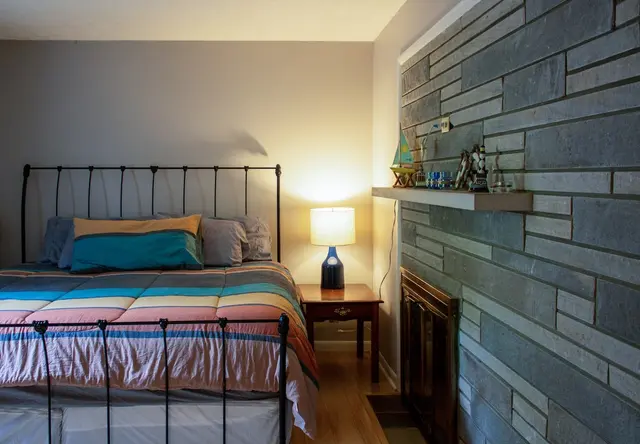 Master bedroom #1 — King, main floor