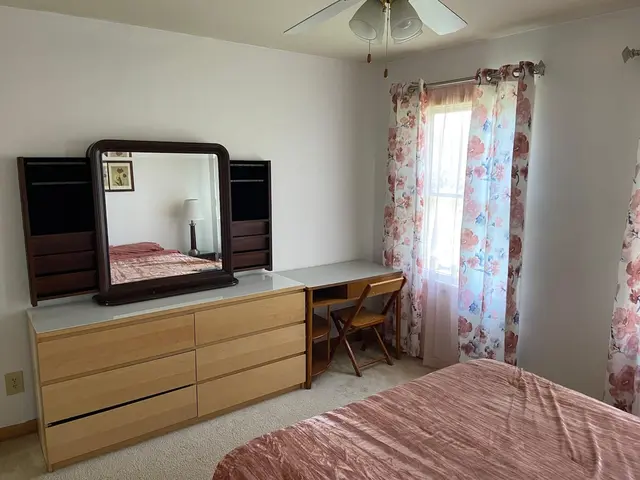 Upstairs Bedroom #2 alt view