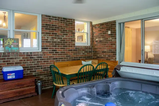 Indoor hot tub