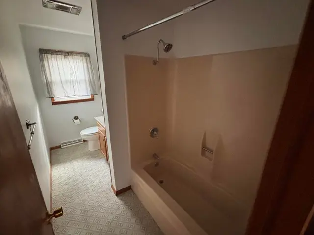 Bathroom #2