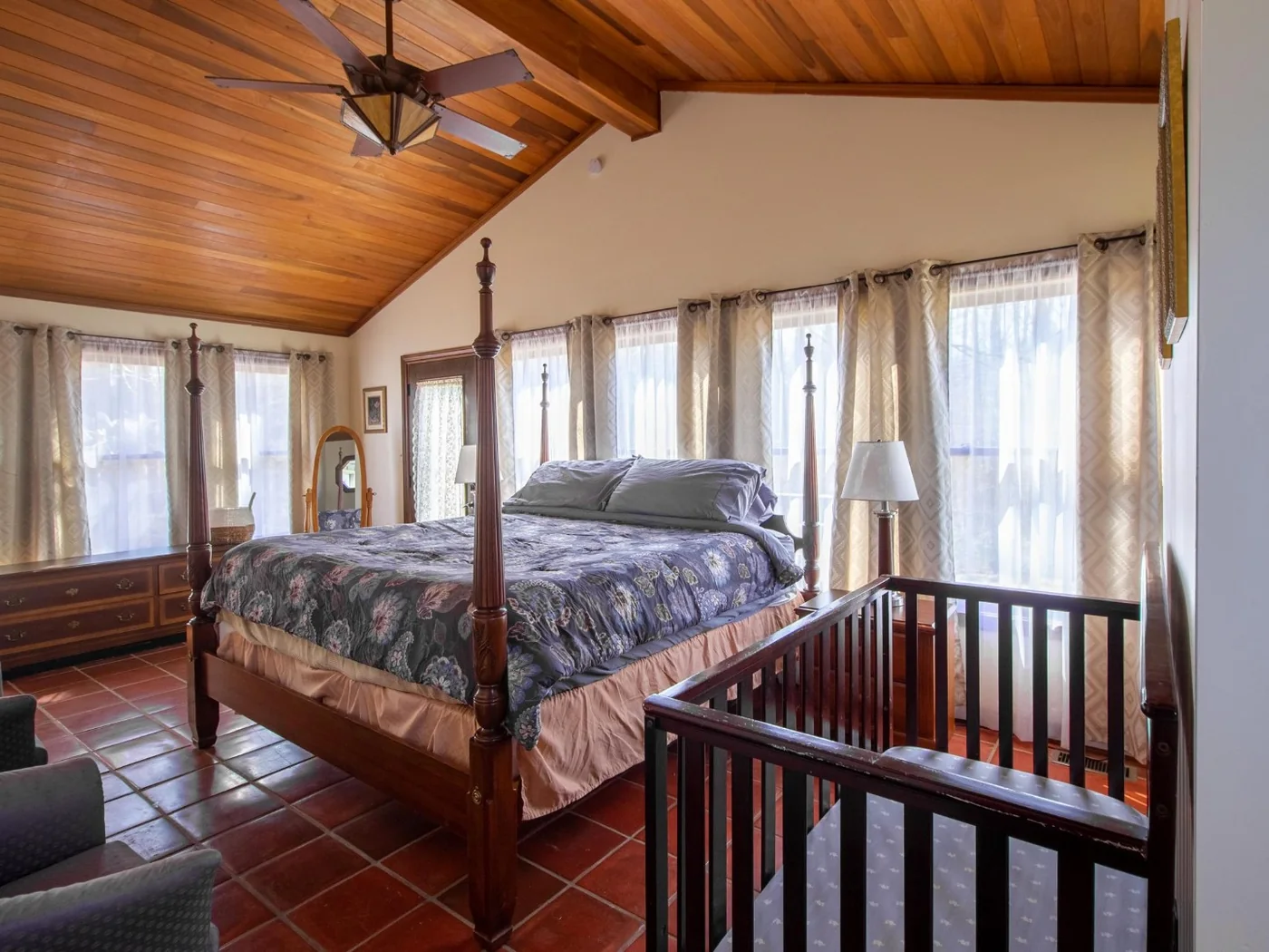 Master Bedroom #1, King, Private Bath